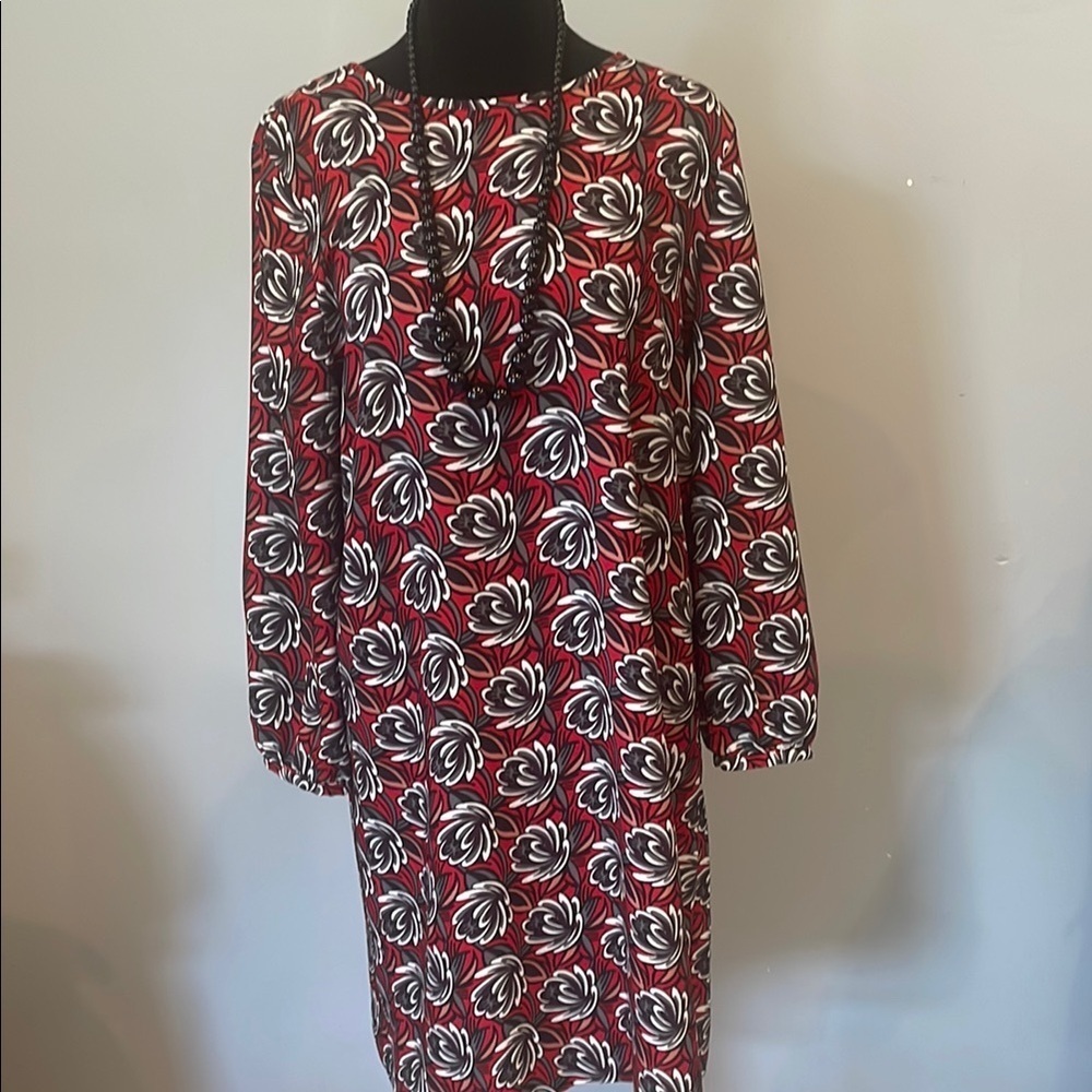 Elegant Red and Black Floral Dress